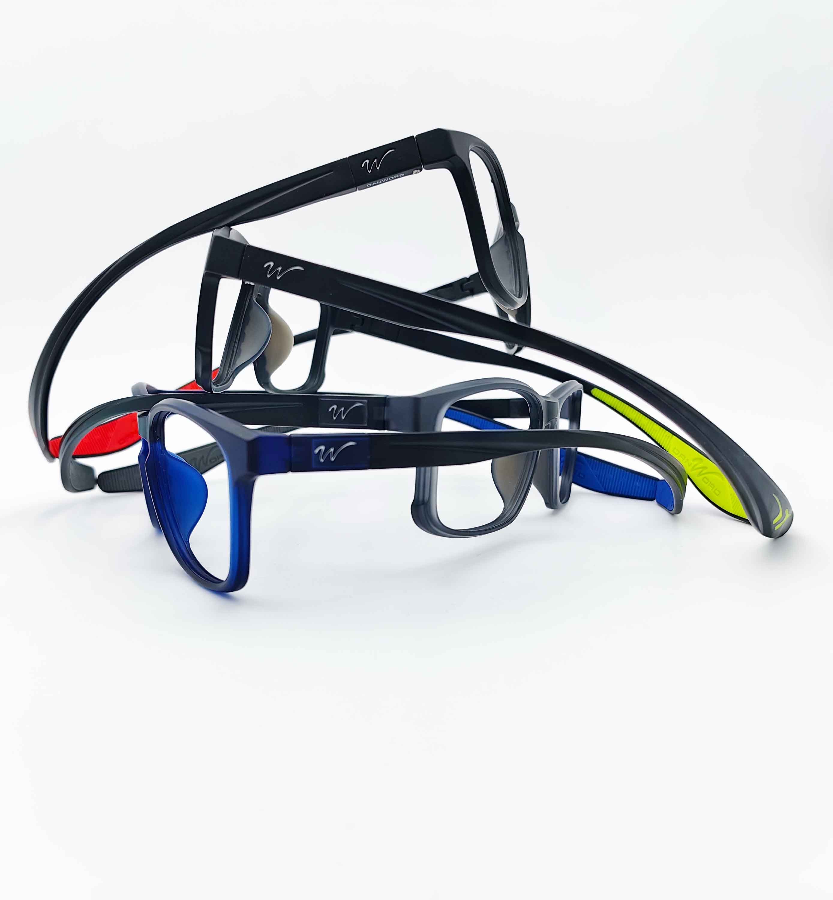 Athletic prescription eyewear has a full-wrap design for comfort and stability. High-impact lenses ensure clear vision during sports.